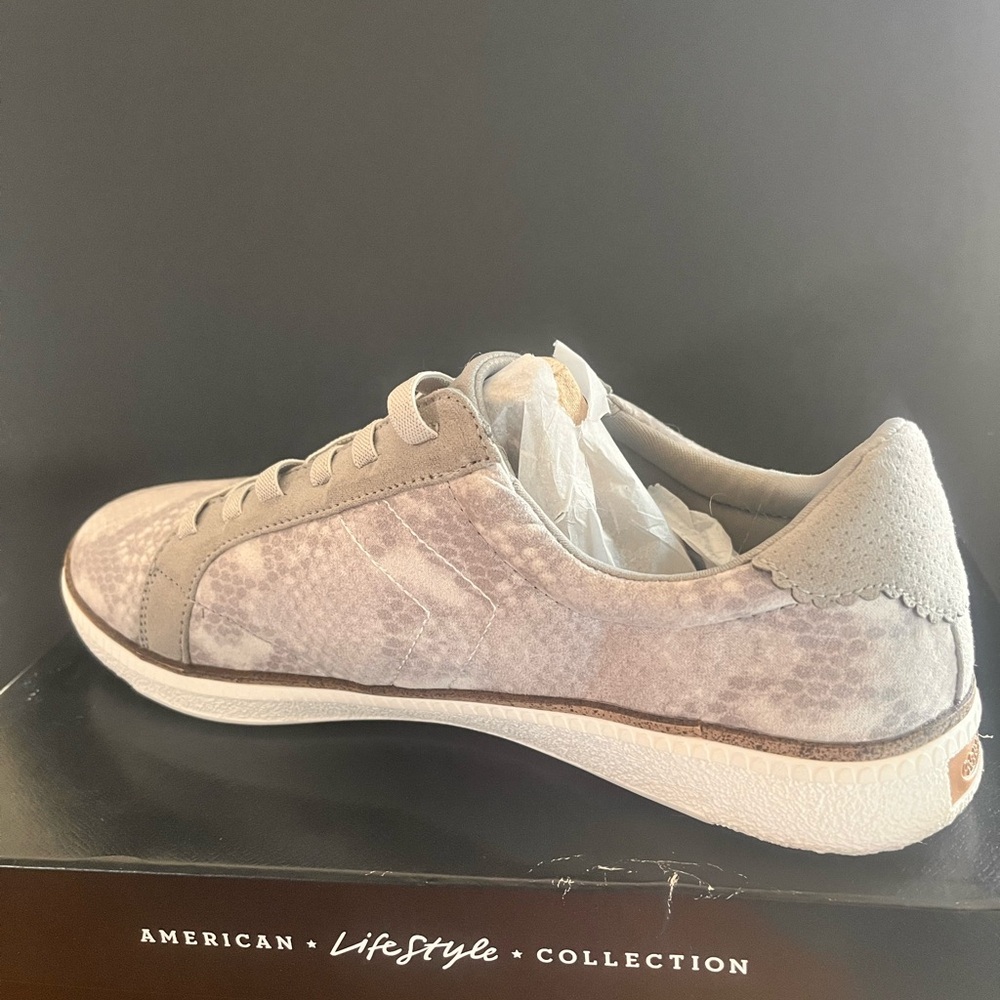 Dr. Scholl's Gray Snakeskin Step-In Athletic Shoes - Picture 6 of 8